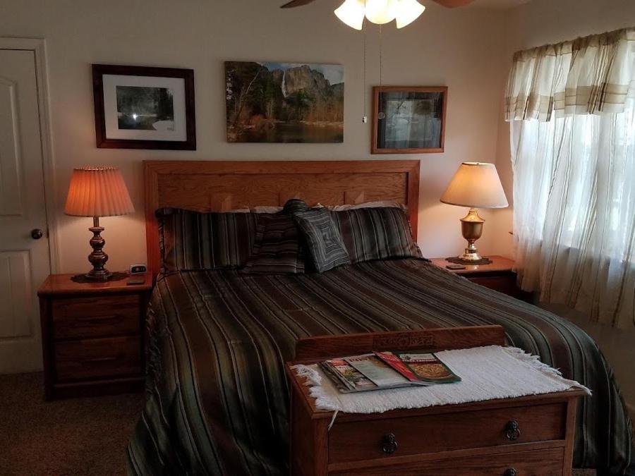 โยเซมิตี ไนต์ บีแอนด์บี Bed & Breakfast มารีโปซา ภายนอก รูปภาพ